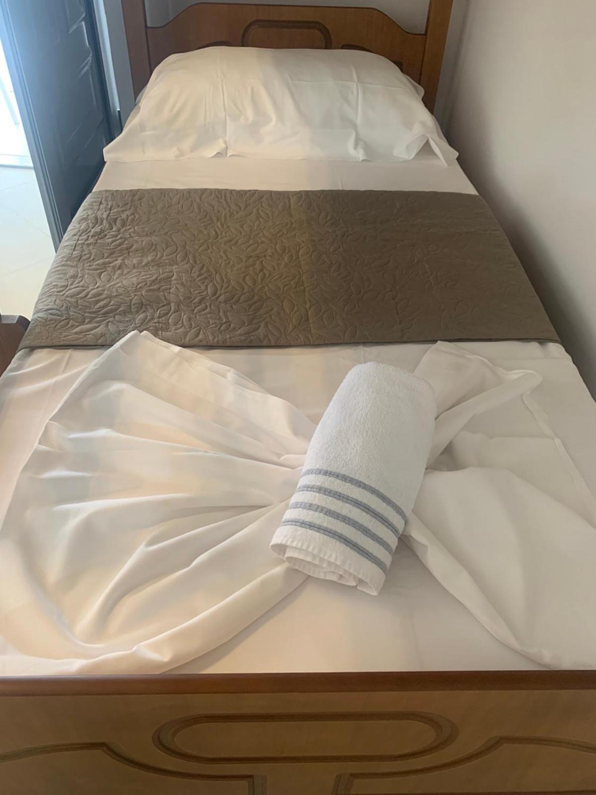 Qeparo View Rooms Exterior photo